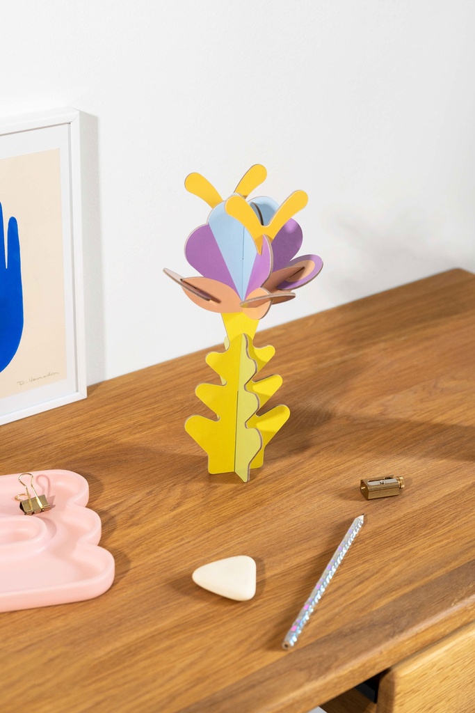 FLOWER PAPER SCULPTURE 4