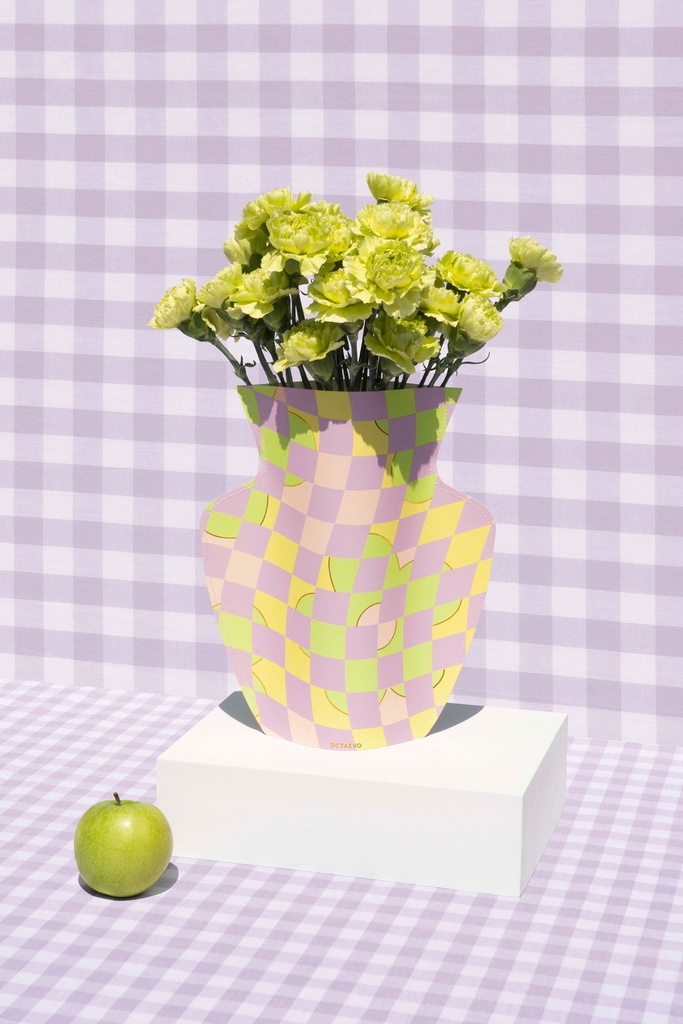 PAPER VASE PICNIC