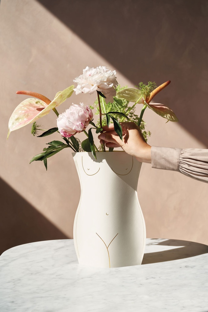 PAPER VASE VENUS (IVORY)